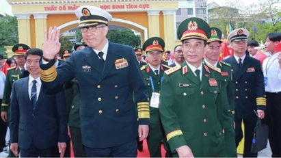 Việt Nam - Trung Quốc lần đầu bắn đạn thật trong huấn luyện hải quân liên hợp