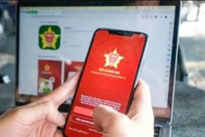 Từ 28/9, người dân không phải xuất trình giấy tờ đã tích hợp trên VNeID