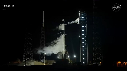 Tên lửa đẩy SpaceX đưa 4 phi hành gia Mỹ, Pháp, Nga lên Trạm vũ trụ ISS