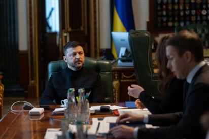 Ông Zelensky: Không thể giải quyết vấn đề lãnh thổ nếu không gặp ông Putin