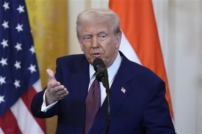 Nhà khoa học chính trị Mỹ mô tả thái độ của Tổng thống Trump đối với Ukraina bằng vài từ