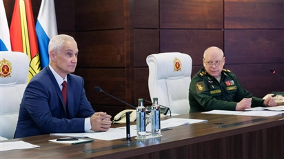 Bộ trưởng Quốc phòng Nga Belousov nói chuyện với người đứng đầu Lầu Năm Góc chỉ ra nguy cơ leo thang