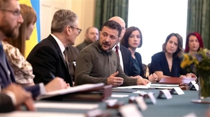 Tổng thống Zelensky công khai chỉ trích chính phủ Anh