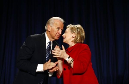 Bà Hillary Clinton đưa ra lời khuyên cho ông Biden trước cuộc tranh luận