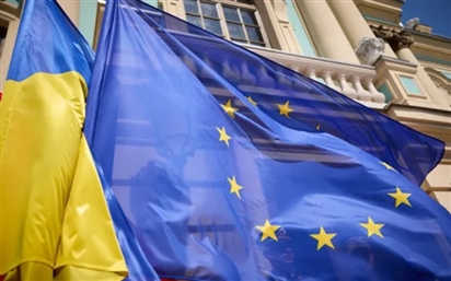 EU chuyển 1,6 tỷ USD tài sản đóng băng của Nga cho Ukraine