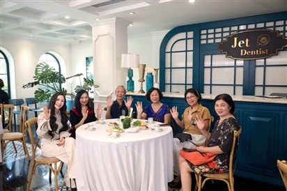 Jet Dentist khai Xuân 2026: Thay người con xa xứ chăm sóc nụ cười Cha Mẹ tại quê nhà