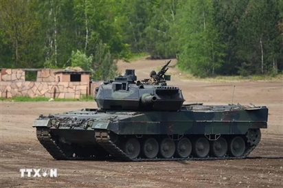 Đức chuyển hơn 20 xe tăng Leopard 1 và nhiều vũ khí khác cho Ukraine