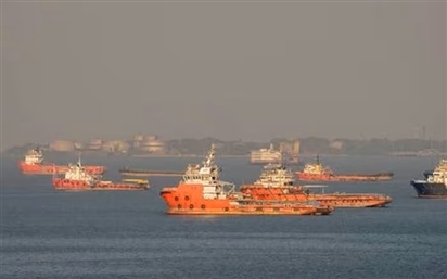 EU chi mạnh cho dầu Nga; gói trừng phạt thứ 18 được tung ra, một quốc gia châu Âu vẫn vận chuyển hàng