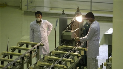 Người đứng đầu IAEA hy vọng Mỹ sẽ không sử dụng bom xuyên hầm nhằm vào cơ sở Fordow