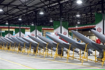 Iran trình làng UAV hiện đại mới trong bối cảnh căng thẳng với Mỹ