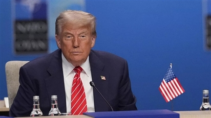 Trump tự dồn mình vào thế bí với tối hậu thư gửi Nga