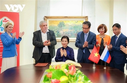 Truyền thông Nga đưa tin đậm nét về chuyến thăm của Phu nhân Ngô Phương Ly