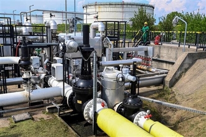 Khách 'ruột' của Moscow chuẩn bị mua 1 tỷ mét khối khí đốt từ nước láng giềng EU với giá tương đương của Nga