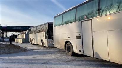 Bộ Quốc phòng Liên bang Nga: 175 binh sĩ Nga trở về từ nơi bị Ukraina giam giữ