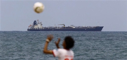 Nga gửi tín hiệu gì khi đưa dầu tới Cuba bất chấp lệnh cấm?