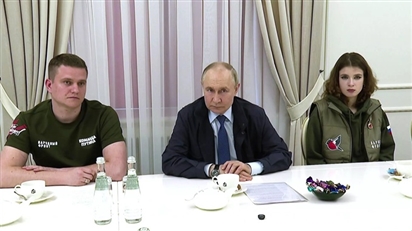 Trực thăng của ông Putin là tâm điểm tấn công của UAV Ukraina ở khu vực Kursk