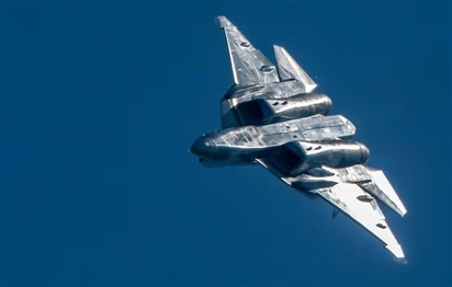 Su-57 áp sát Alaska: Nga thăm dò điểm yếu phòng không Mỹ?