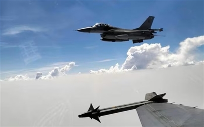 Xung đột Thái Lan - Campuchia: Tiêm kích F-16 tấn công gần các ngôi đền ở Suri