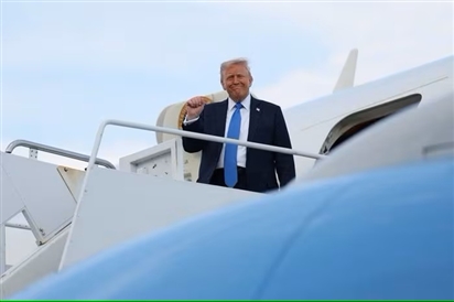 Trước khi điện đàm với ông Putin, ông Trump thảo luận với 4 nước NATO về Ukraine