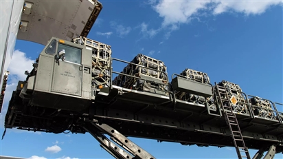 Ukraina trở thành nước nhập khẩu vũ khí lớn nhất của Ba Lan năm 2024