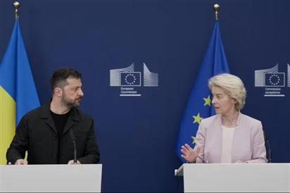 Vì sao hàng loạt lãnh đạo châu Âu 'tháp tùng' ông Zelensky tới Mỹ?