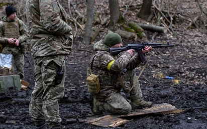 Chỉ huy Ukraine đề xuất nghĩa vụ quân sự đối với cư dân là người nước ngoài