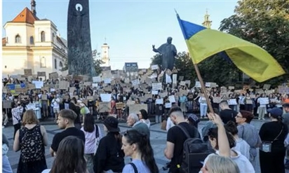 Ukraine gây tranh cãi khi hạn chế quyền của các cơ quan chống tham nhũng