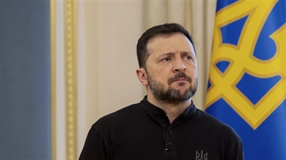 Zelensky đang tìm kiếm điều kiện tốt hơn cho một sự đầu hàng gần như chắc chắn