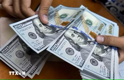 Đồng USD suy yếu, thị trường tài chính biến động mạnh