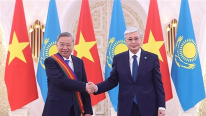Kazakhstan trao Huân chương đặc biệt cho ông Tô Lâm, hai bên ký kết nhiều văn kiện