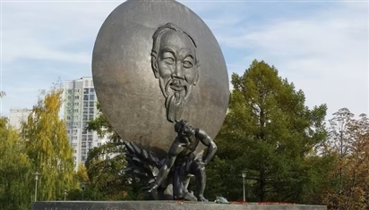 Hình ảnh Chủ tịch Hồ Chí Minh luôn được thế giới khắc ghi