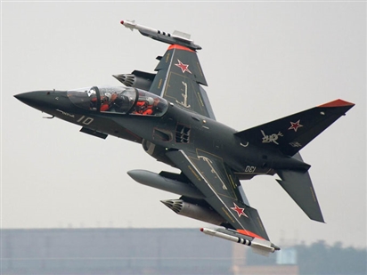 Việt Nam chốt hạ chọn mua máy bay chiến đấu Yak-130 của Nga