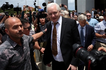 Hành trình pháp lý 12 năm của người sáng lập WikiLeaks đến hồi kết