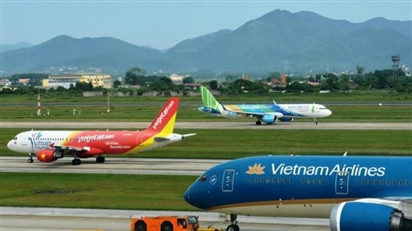 Hai chuyến bay chở hơn 500 người Việt tại Ukraine hồi hương