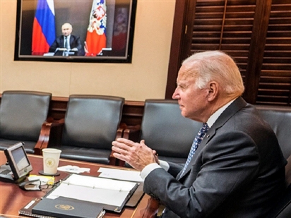 Ông Biden và ông Putin điện đàm trong hôm nay, hy vọng thế đối đầu sẽ được gỡ