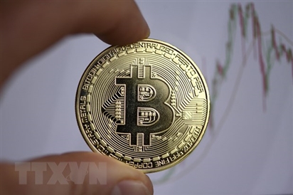 Bitcoin vượt mốc 42.000 USD, token metaverse bùng nổ