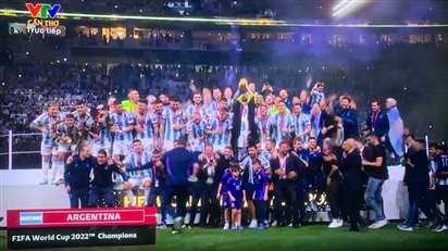 Argentina và Messi vô địch World Cup 2022 sau chung kết siêu kịch tính