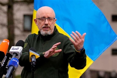 Ukraine tuyên bố sẽ tiếp tục tấn công Crimea và cầu Kerch