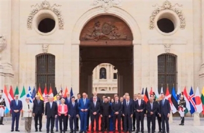 Bulgaria rút khỏi liên minh ủng hộ Ukraine