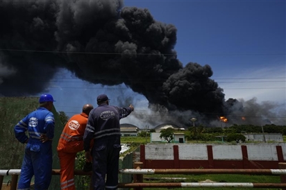 Cháy kho dầu tại Cuba: Thương vong tiếp tục tăng cao