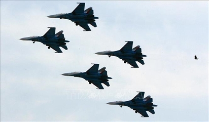 Chiến đấu cơ Nga xuất kích chặn máy bay do thám Mỹ trên Biển Đen