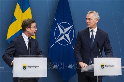 Thổ Nhĩ Kỳ phê chuẩn đơn gia nhập NATO của Thụy Điển, Stockholm chỉ còn ''cửa ải'' cuối cùng