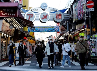 Nhật Bản lại ''ngược dòng'' không hiểu nổi giữa ''bão'' Omicron