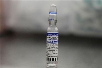 Nga: Vaccine COVID-19 Sputnik V hiệu quả 95% với biến chủng Delta