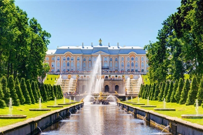 8 cung điện tuyệt đẹp ở St. Petersburg, Nga
