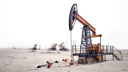 Các nhà máy lọc dầu tư nhân Trung Quốc bắt tay mua dầu thô giảm giá sâu từ Nga