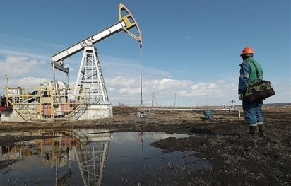 Dầu Urals của Nga ''vượt mặt'' dầu Brent, tăng lên hơn 88 USD/thùng