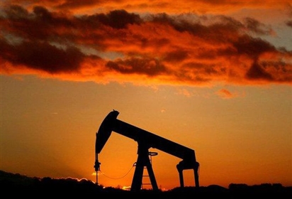 Giá dầu vượt ngưỡng 100 USD sau tuyên bố của ông Putin