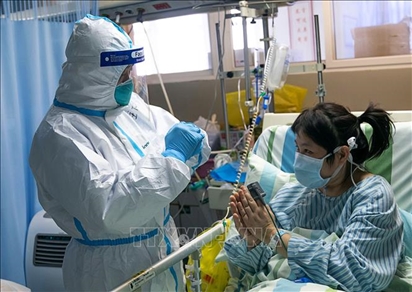 Dịch viêm phổi do virus corona: Tây Ban Nha, Anh nỗ lực đưa công dân tại Vũ Hán về nước - Các hãng lữ hành Nga ngừng bán tour sang Trung Quốc