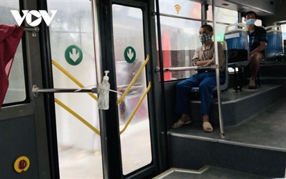Hà Nội: Hành khách đi xe buýt phải có thẻ xanh/thẻ vàng